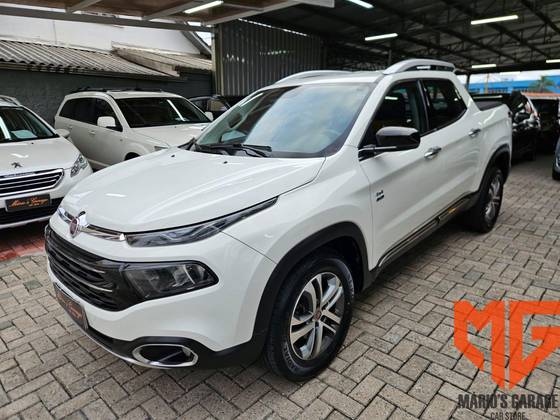 FIAT TORO 2.0 16V TURBO DIESEL VOLCANO 4WD AT9 FIAT TORO 2.0 16V TURBO DIESEL VOLCANO 4WD AT9